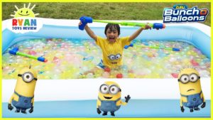 5000 Bunch O Balloons Water Balloons Fight for Kids! Despicable Me 3 Target Family Fun Activities