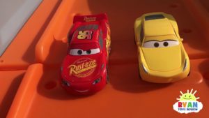 Disney Cars 3 Movie Toys Biggest Race Track Ultimate Florida Speedway Play Set