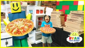 ROBLOX Work at a Pizza Place In Real Life! Family Fun Kids Pretend Playtime Ryan ToysReview