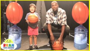 Baking Soda and Vinegar Easy Science Experiments for Kids Balloons Blow Up Ryan vs Kevin Durant