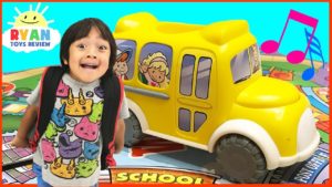 The Wheels on the Bus go round and round song board games for kids Kinder Eggs