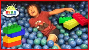 CHILDREN’S MUSEUM Pretend Play! Family Fun for Kids Indoor Playground Children Activities