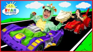 Ryan BECOMES A DRAGON with Hot Wheels Osmo MindRacers! Family Fun Loser gets Pie in the face!